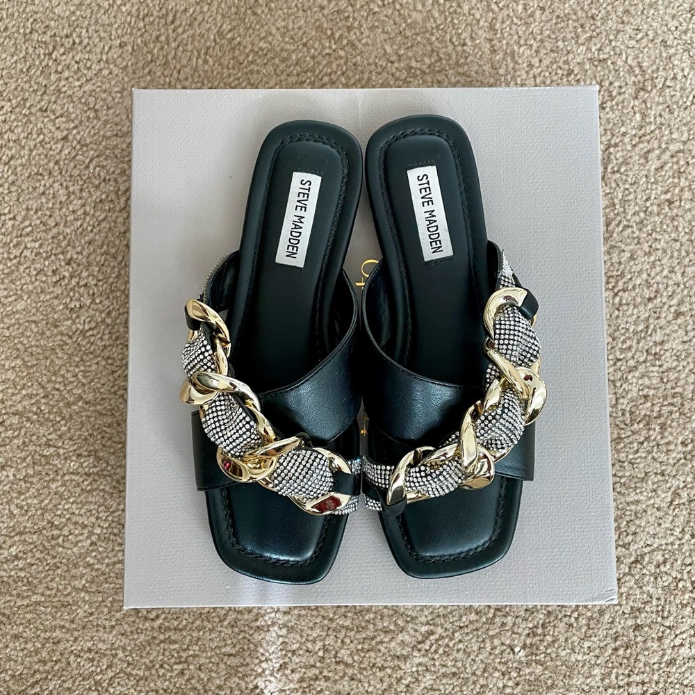 Steve Madden Black and Gold Chain Sandals